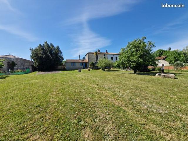 Maison vente à Saint-Jean-d'Angély, Tonnay-boutonne