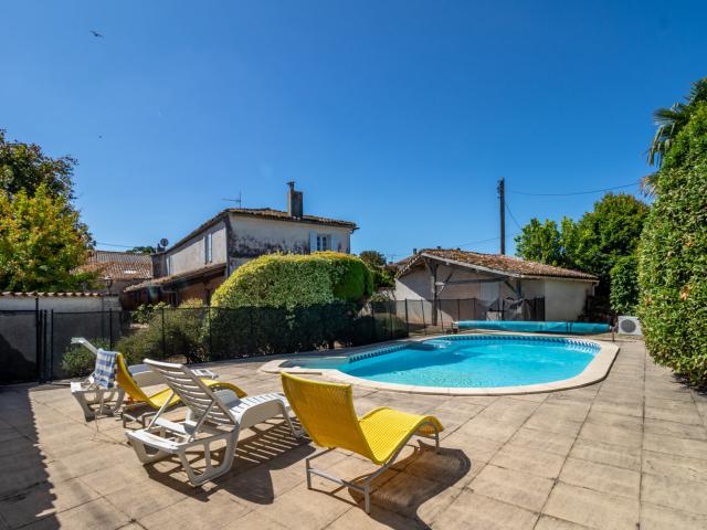 Maison vente à Saintes, Corme-royal