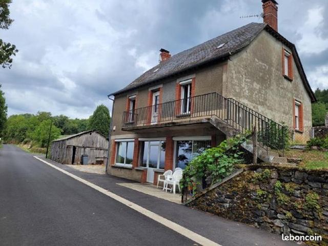 Maison vente à Mauriac, Cantal