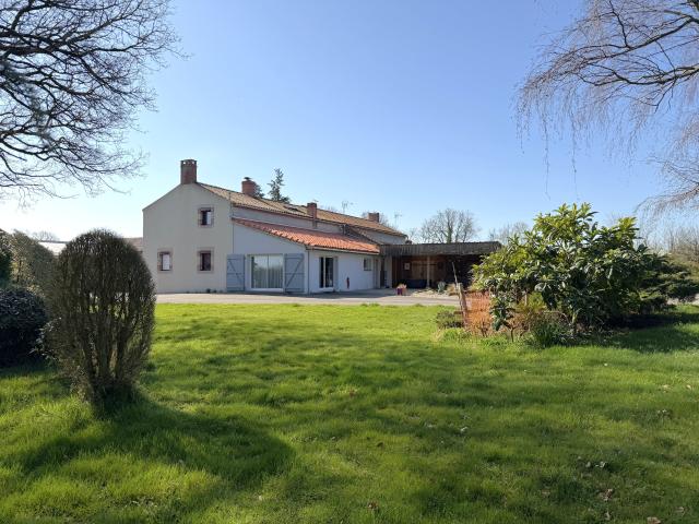 Maison vente à La Roche-sur-Yon, Mouilleron-le-captif