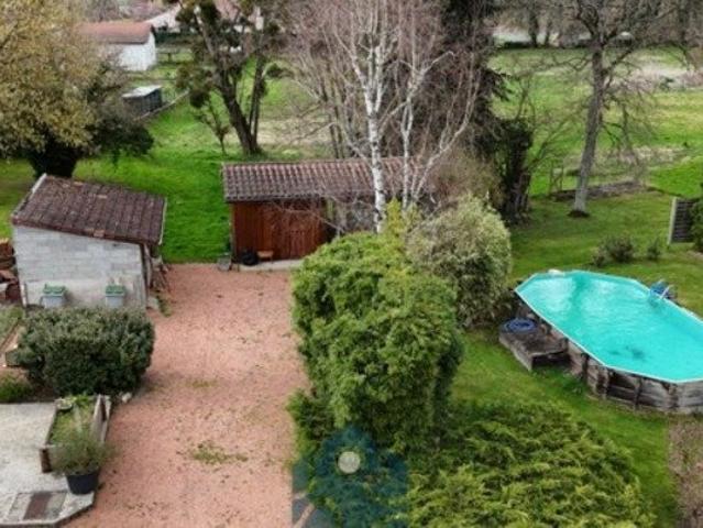 Maison vente à Thiers, Puy-guillaume