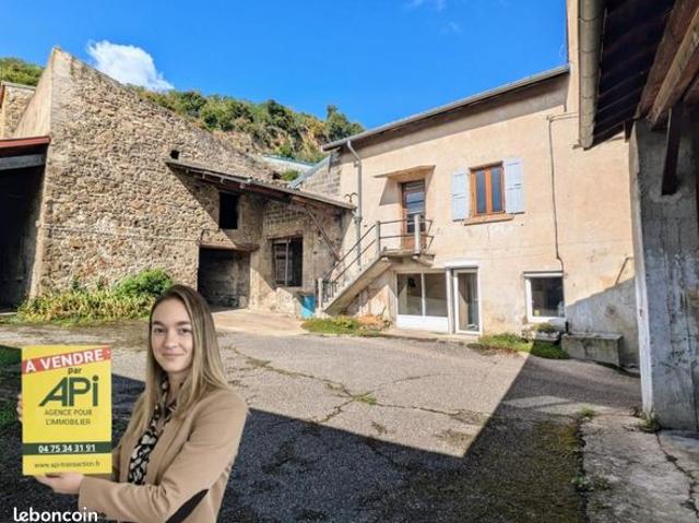 Maison vente à Mâcon, Serrières