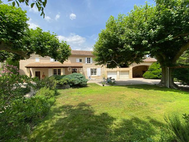 Maison vente à Carpentras, Sarrians