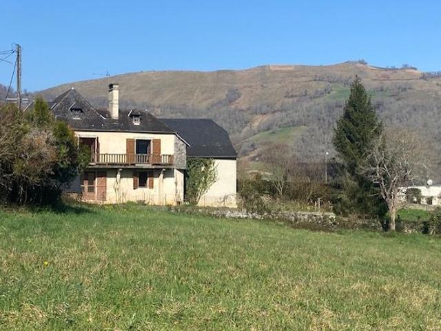 Maison vente à Oloron-Sainte-Marie, Barcus