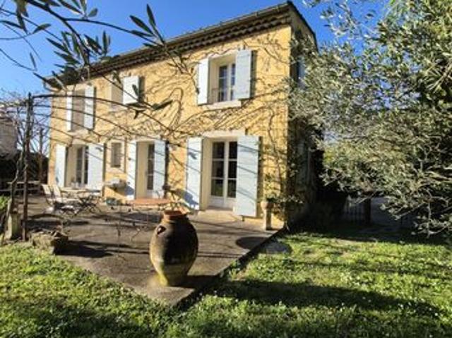 Maison vente à Arles, Eyragues