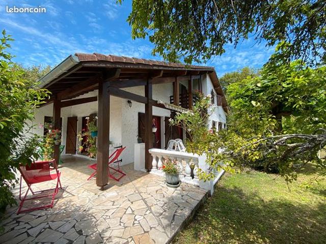 Maison vente à Uchacq-et-parentis