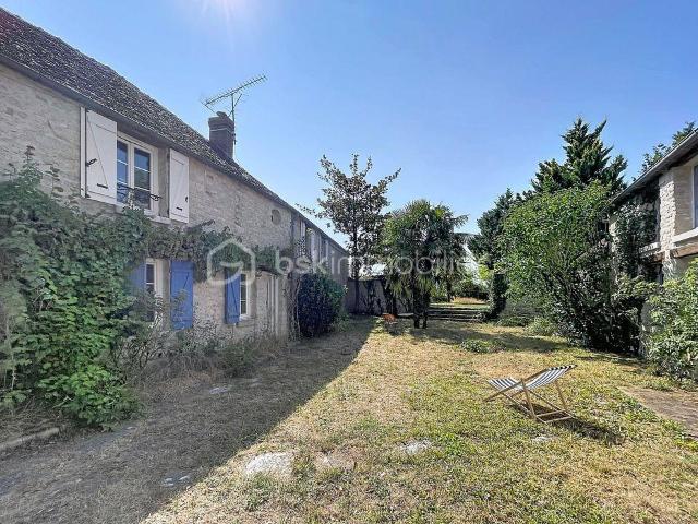 Maison vente à Mocpoix, Château-Landon
