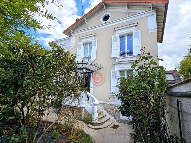 Maison vente à Gare, Le Raincy