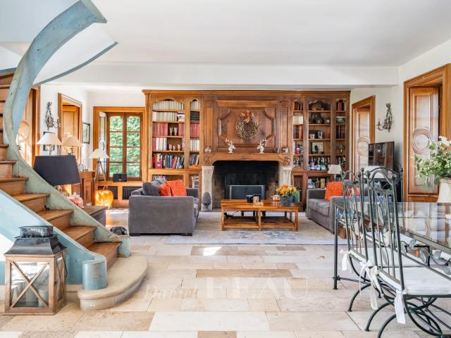 Maison vente à Versailles, Bailly