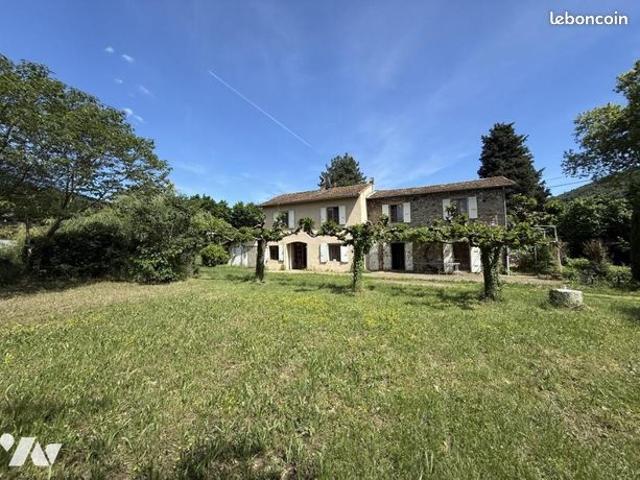 Maison vente à Privas, Saint-laurent-du-pape