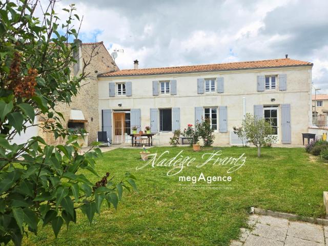 Maison vente à Saint-Jean-d'Angély, Saint-mandé-sur-brédoire