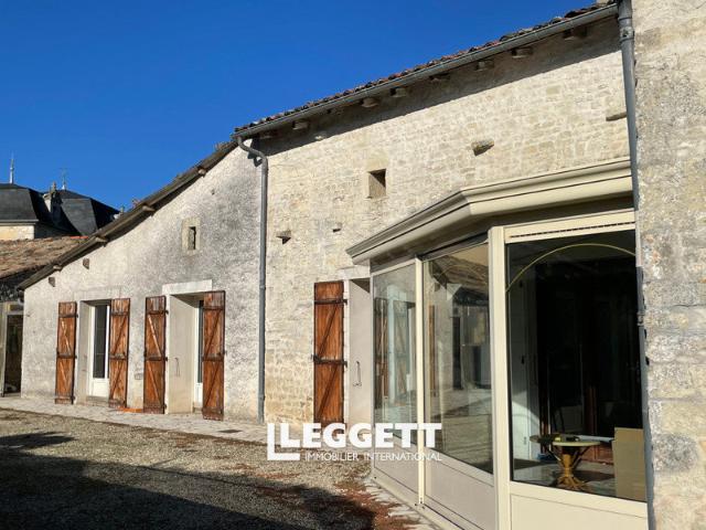 Maison vente à Confolens, Saint-amant-de-boixe