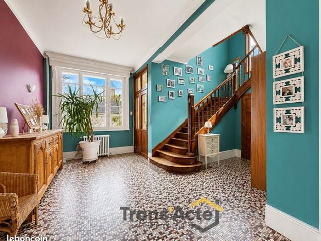 Maison vente à Arras, Acq