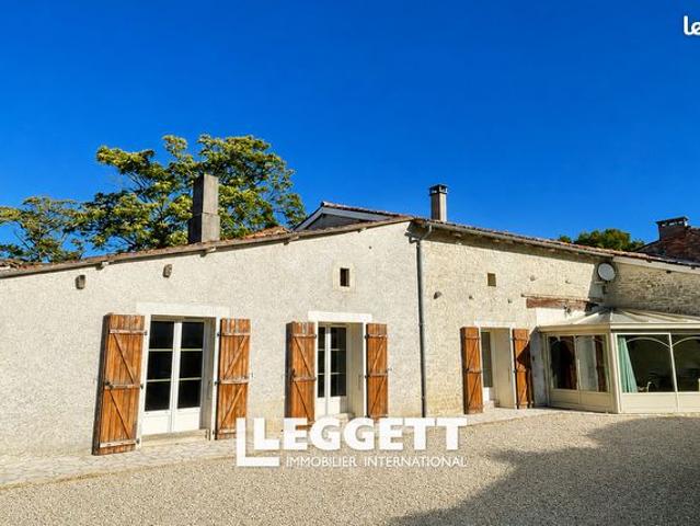 Maison vente à Saint-Amant-de-Boixe, Charente