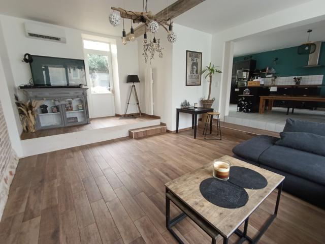 Maison vente à La Flèche, Brûlon