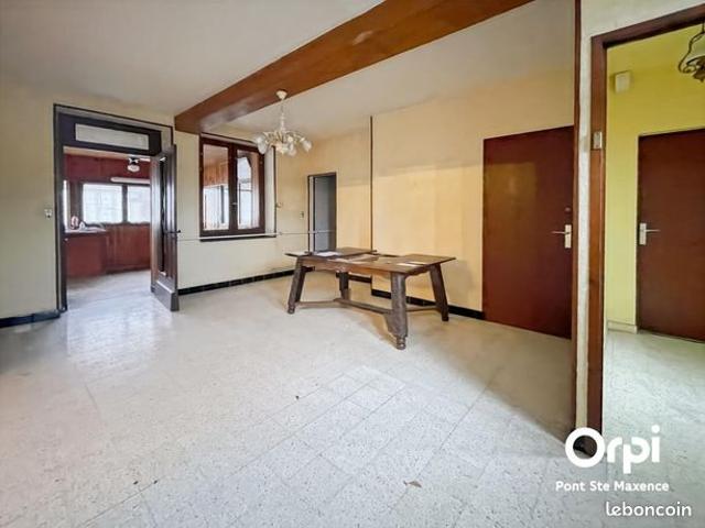 Maison vente à Clermont, Monceaux
