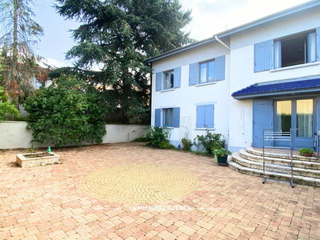 Maison vente à Villefranche-sur-Saône, Rhône
