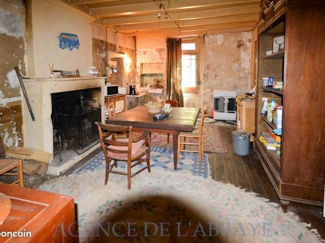 Maison vente à Saintes, Saint-andré-de-lidon