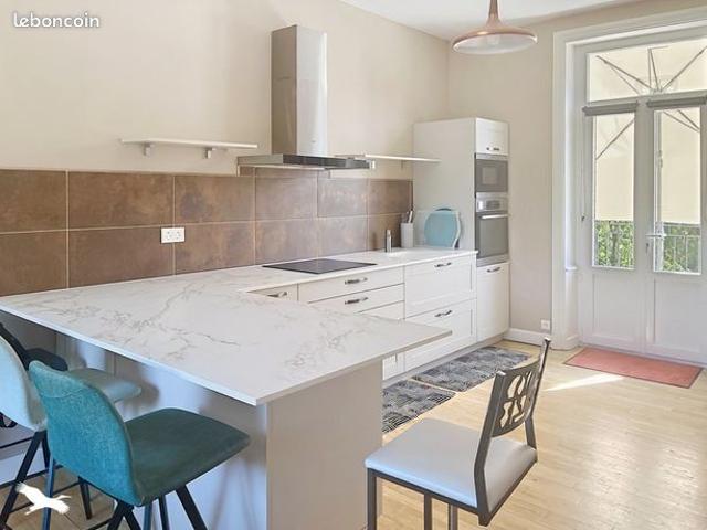 Maison vente à Nontron, Piégut-pluviers
