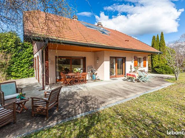 Maison vente à Saint-Julien-en-Genevois, Cuvat