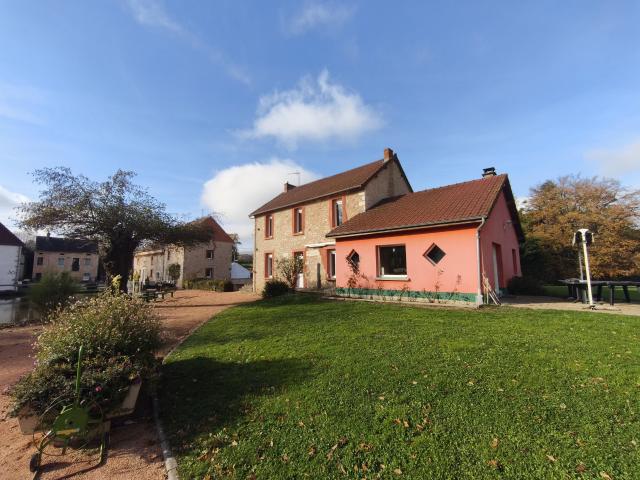 Maison vente à Loches, Creuzier-le-Neuf