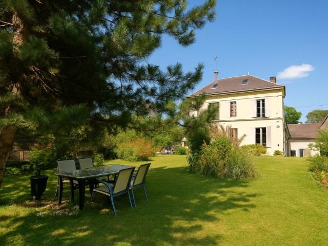 Maison vente à Beauvais, Esches