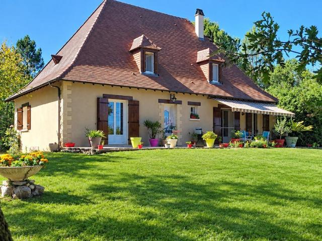 Maison vente à Rouffignac, Rouffignac-Saint-Cernin-de-Reilhac