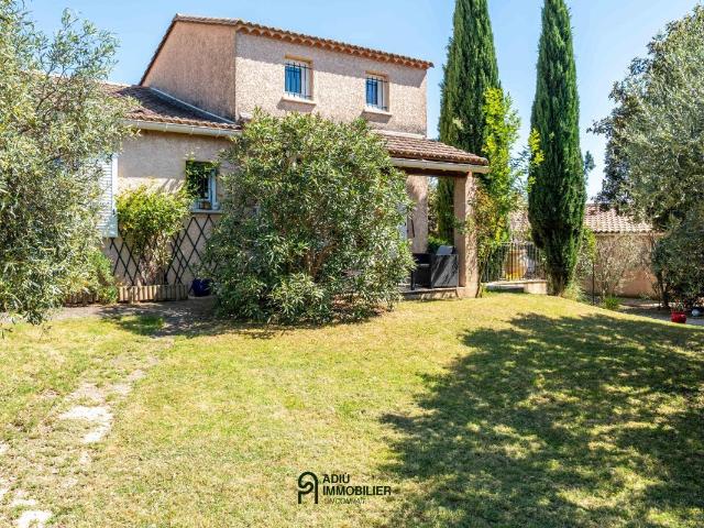Maison vente à Nîmes, Saint-maximin