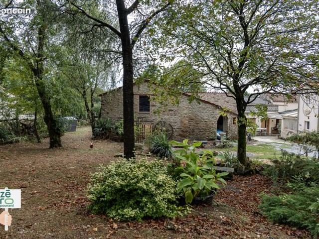 Maison vente à Bourg-en-Bresse, Saint-etienne-du-bois