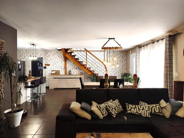 Maison vente à Sauvagnon, Pyrénées-Atlantiques