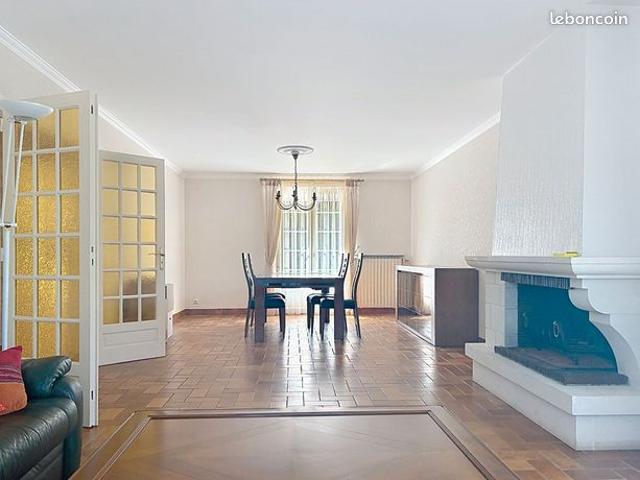 Maison vente à Laval, Saint-ouën-des-toits