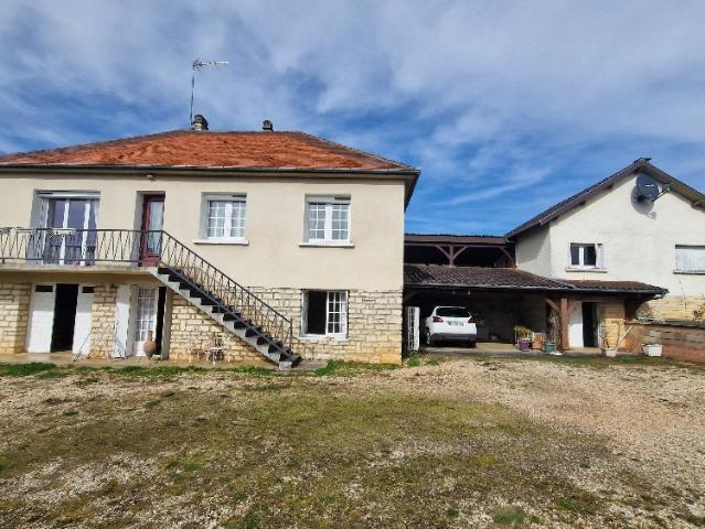 Maison vente à Nontron, Coulaures
