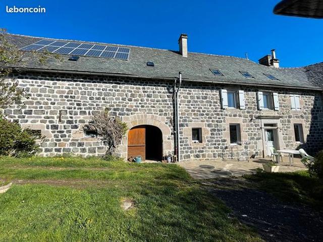 Maison vente à Aurillac, Pailherols