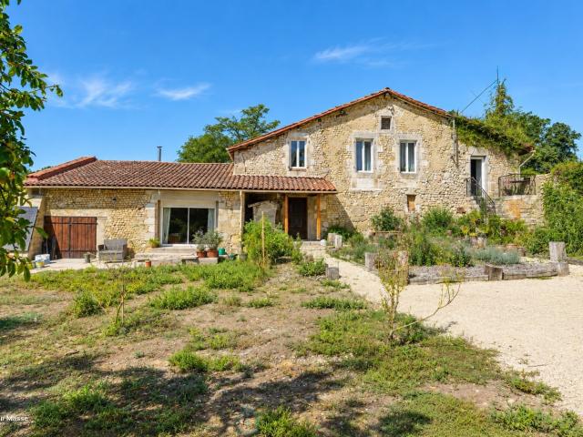 Maison vente à Courgeac, Charente