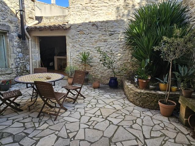 Maison vente à France métropolitaine, Uchaud