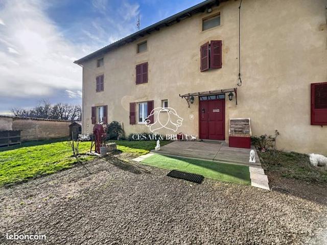 Maison vente à Roanne, Pouilly-sous-charlieu