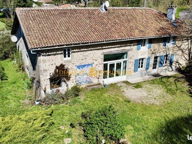 Maison vente à Confolens, Mazerolles