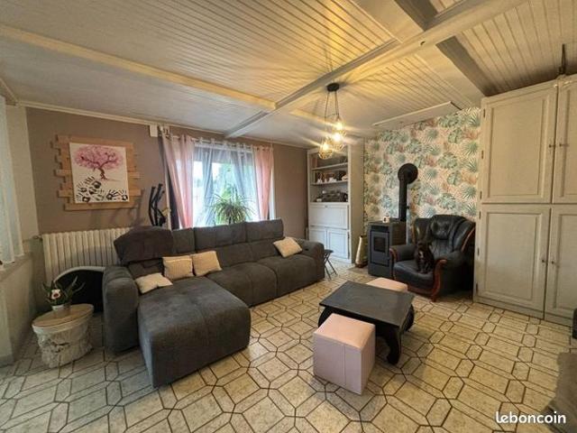 Maison vente à Laon, Remies