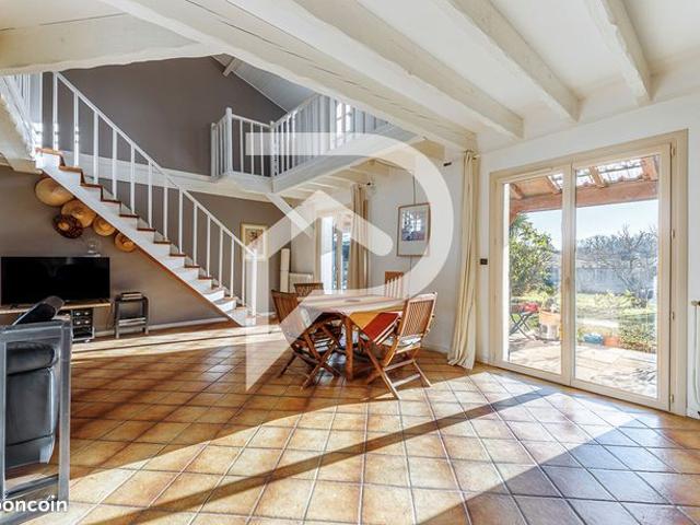 Maison vente à Charolles, Baron