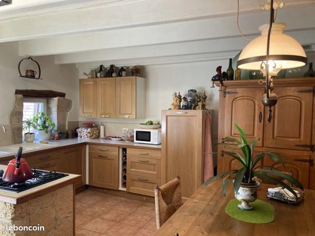 Maison vente à Confolens, Salles-de-villefagnan