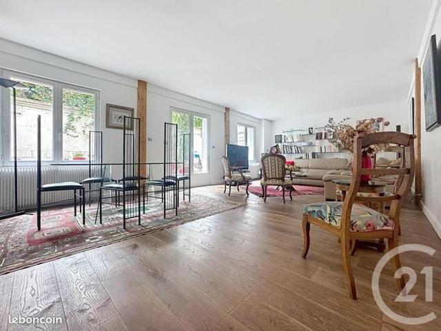 Maison vente à Paris, Île-de-France