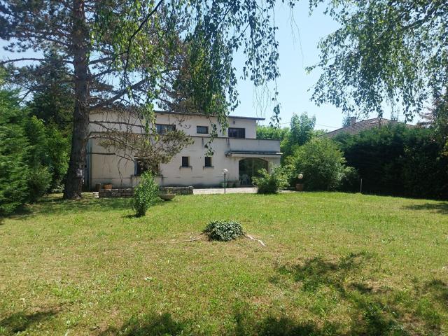 Maison vente à Vienne, Pont-evêque