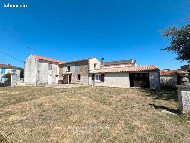 Maison vente à Rochefort, Lussant