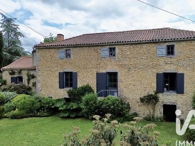 Maison vente à Le Bois du Frêne, Gourgé