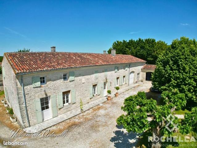 Maison vente à La Brousse, Charente-Maritime