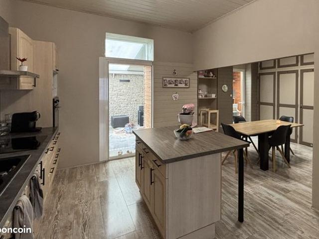 Maison vente à Niort, Mauzé-sur-le-mignon