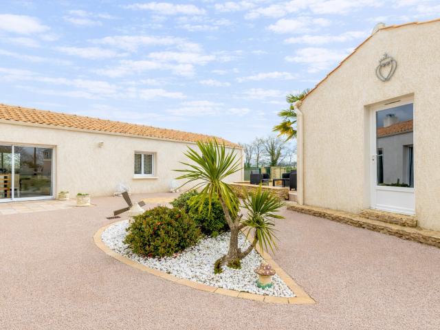 Maison vente à Les Sables-d'Olonne, Bois-de-céné