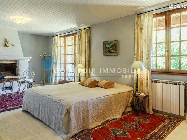 Maison vente à Châteauroux, Murs