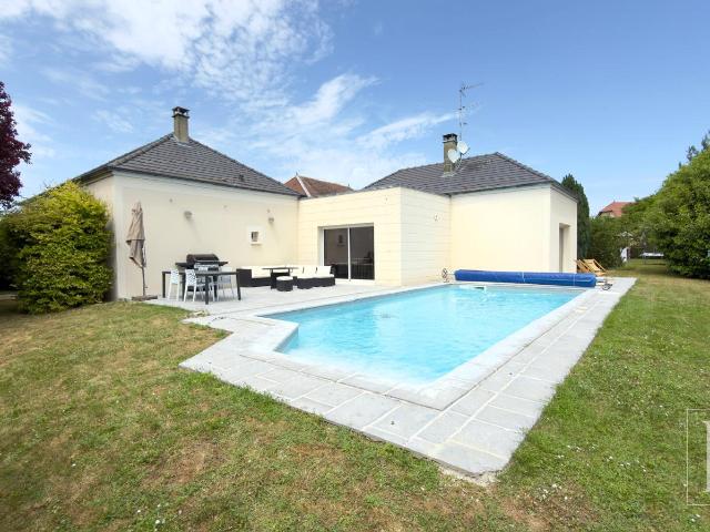 Maison vente à Belley, Villechétif
