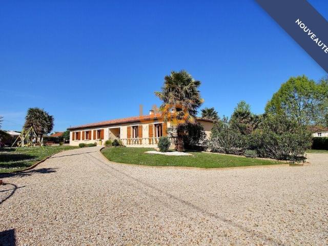 Maison vente à Saintes, Burie